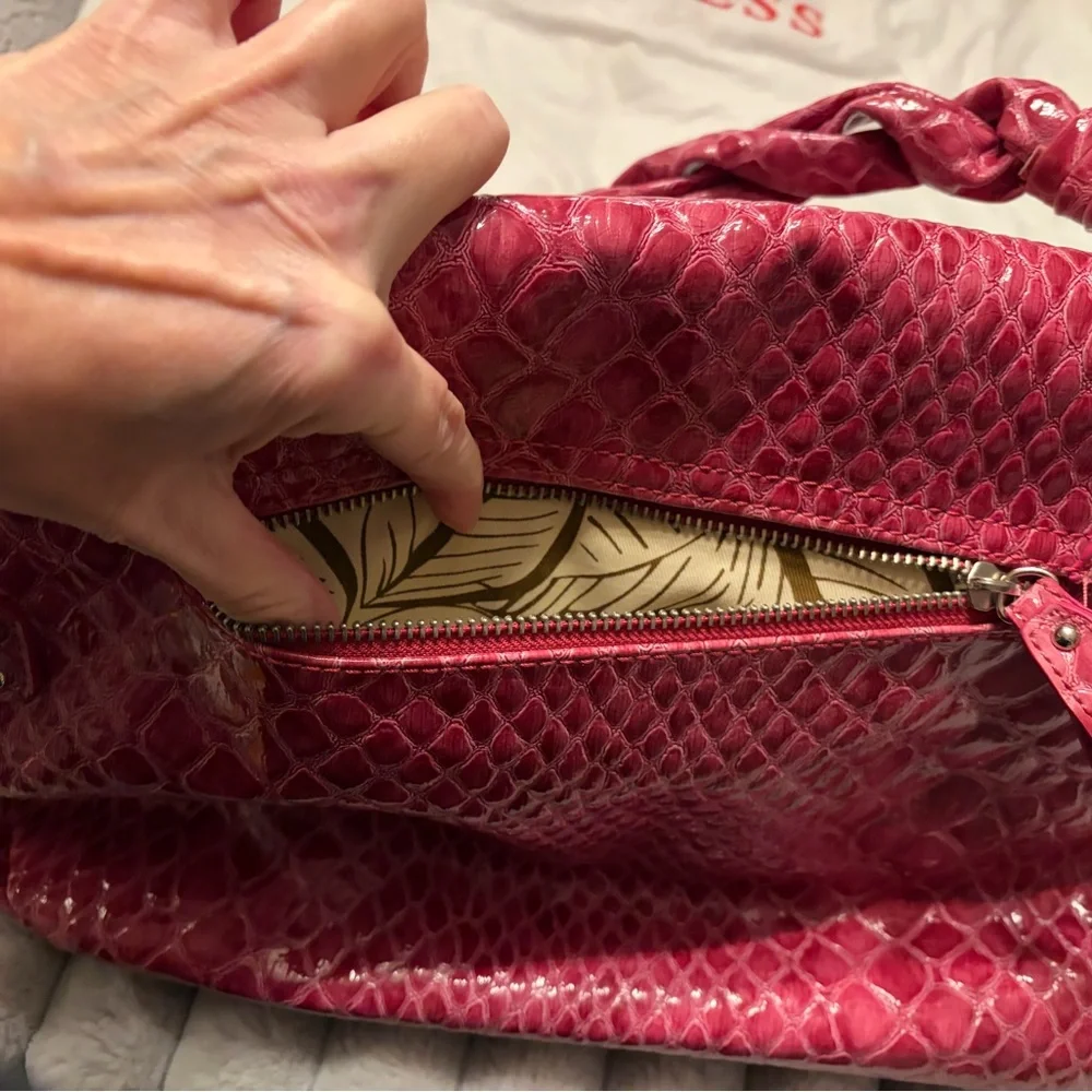 Guess Fuchsia Crocodile-Embossed Shoulder Bag - Picture 5 of 6